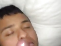 Twink Wake Up to Cum Facial