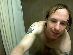'touching myself in t/ shower-no cuming'