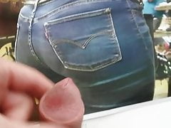Wank on VPL big butt in jeans