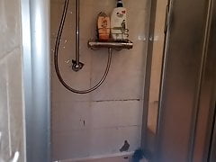 Shower ,  open Doors in Bathroom