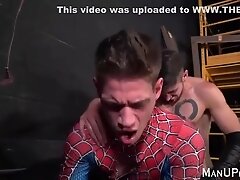Spiderman vs Dante Colle - Raw
